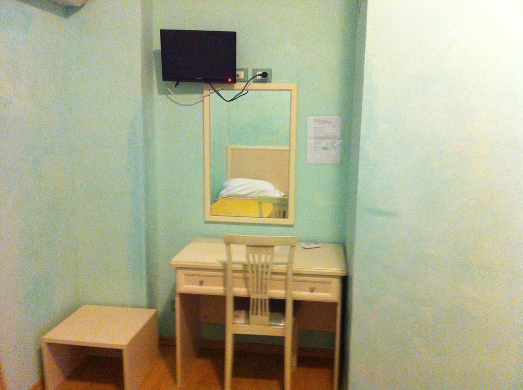 White House Motel Cerveteri Bilik gambar