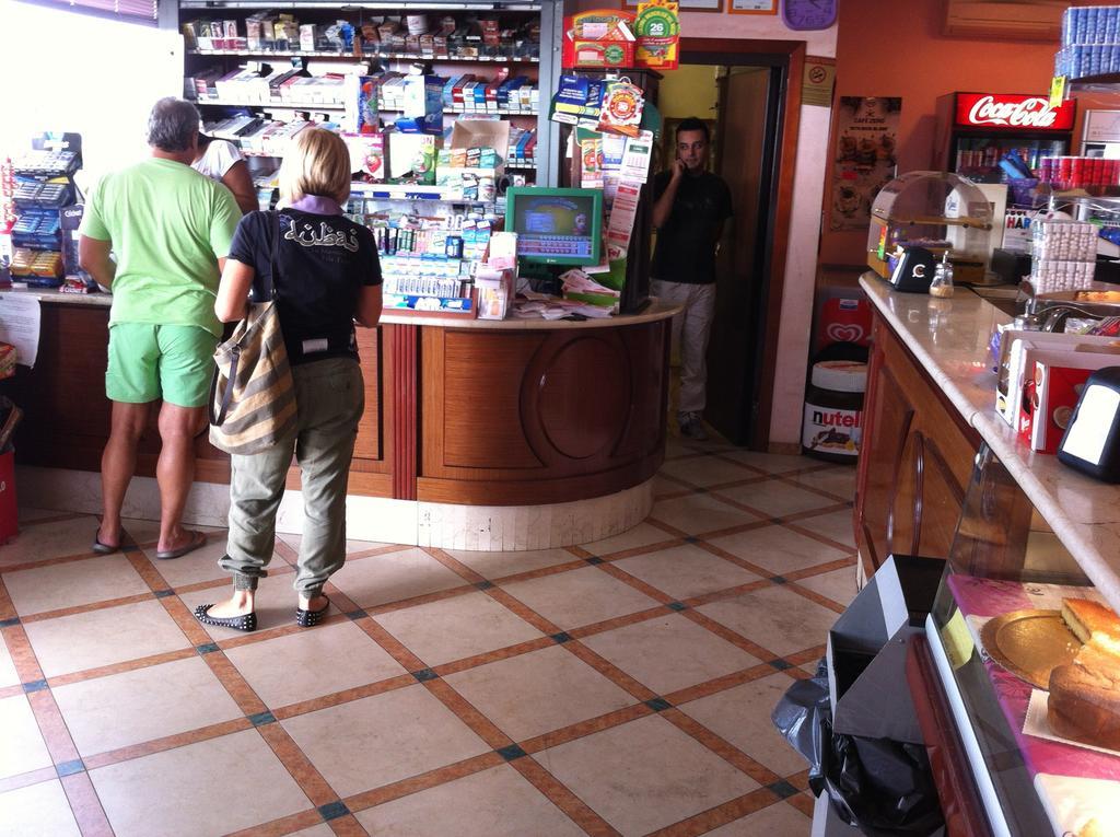 White House Motel Cerveteri Luaran gambar